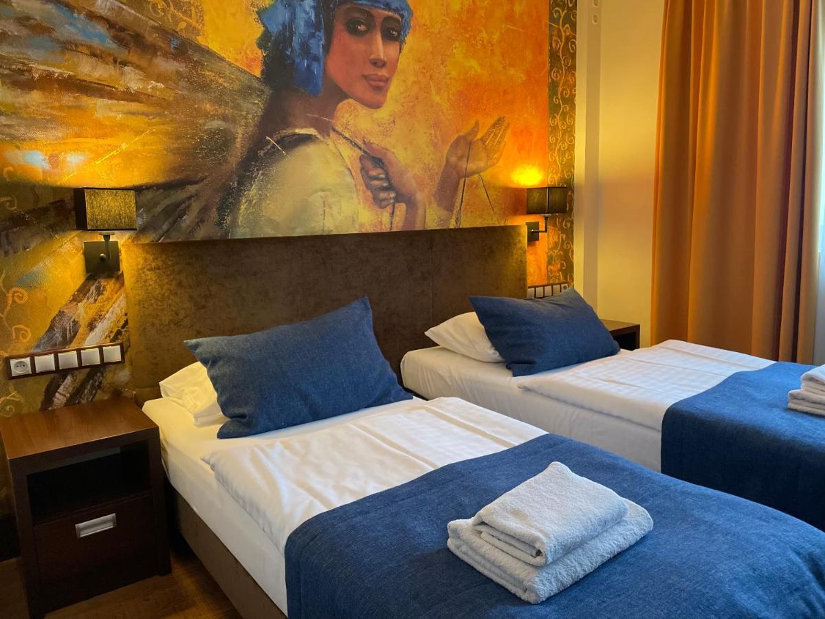 La Petite Apartments & Rooms Гданьск Экстерьер фото