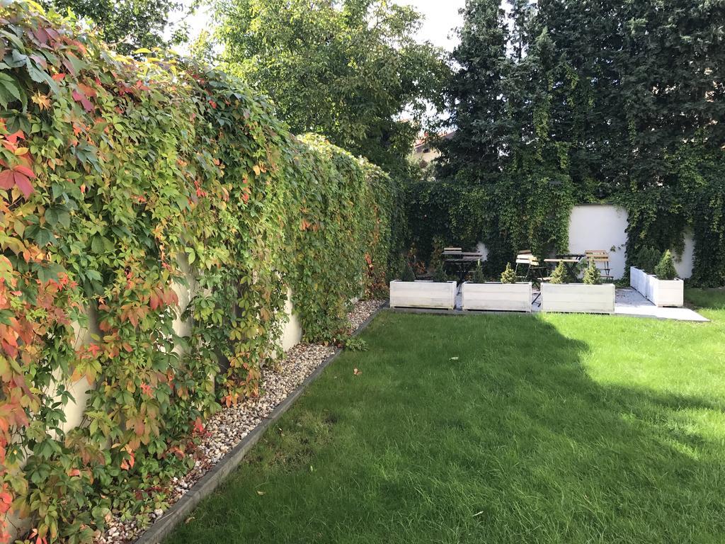 La Petite Apartments & Rooms Гданьск Экстерьер фото