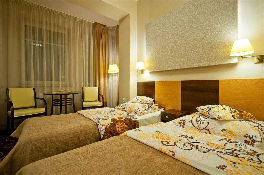 La Petite Apartments & Rooms Гданьск Экстерьер фото