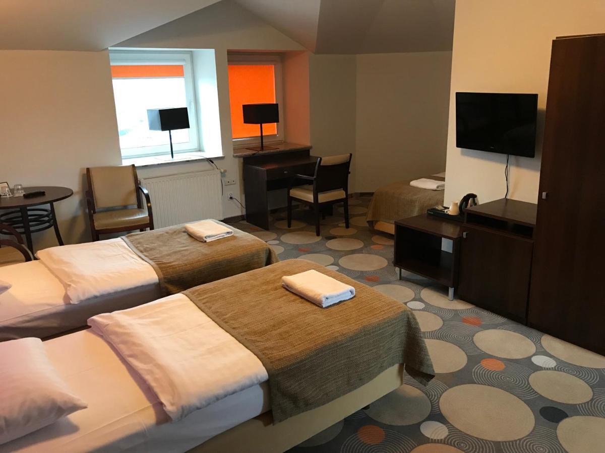 La Petite Apartments & Rooms Гданьск Экстерьер фото